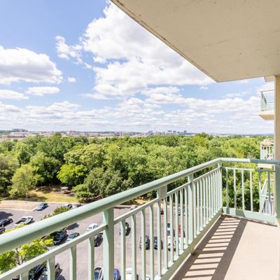 501 Slaters Ln #816, Alexandria, VA 22314