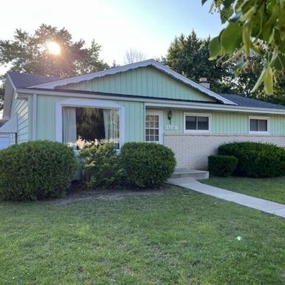 5018 Pershing Blvd, Kenosha, WI 53144