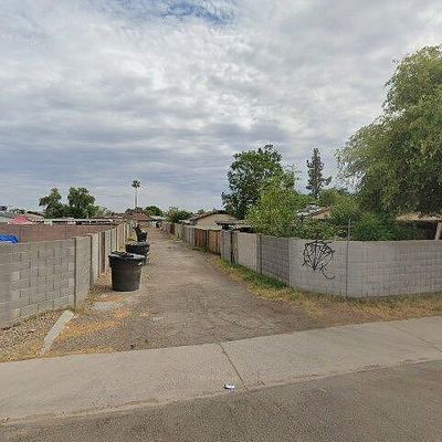 5040 N 41 St Dr, Phoenix, AZ 85019