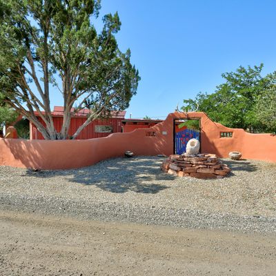 428 Vista Hermosa Rd, Jemez Pueblo, NM 87024