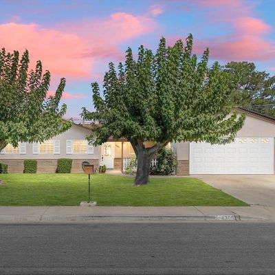 4308 Santa Cruz St, Bakersfield, CA 93307