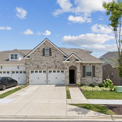 448 Golden Meadow Ln, Hendersonville, TN 37075