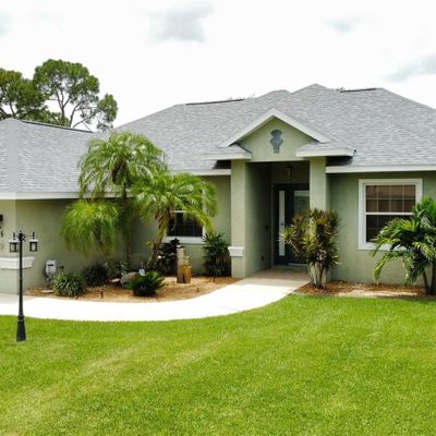 45 Chickasaw St, Lake Placid, FL 33852