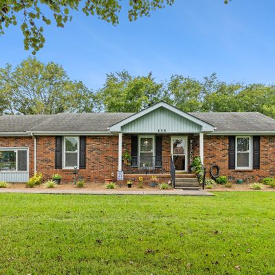 450 Lealand Ln, Lebanon, TN 37087