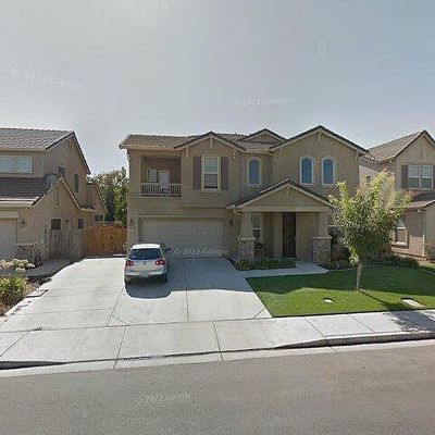 4504 Mt Bullion St, Denair, CA 95316