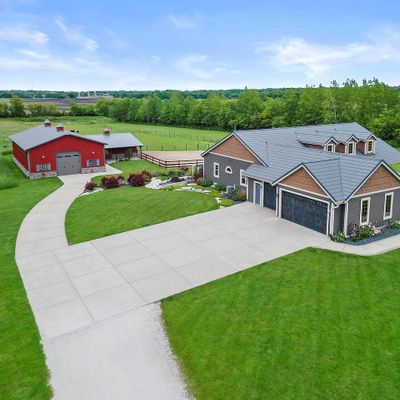 4524 68 Th St, Franksville, WI 53126