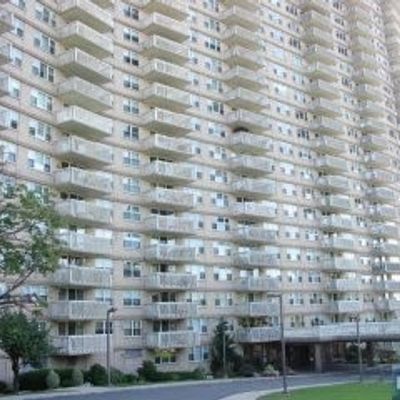 555 North Avenue #5 A, Fort Lee, NJ 07024