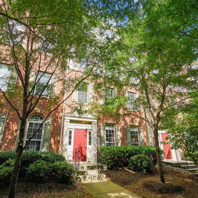 5605 Harrington Falls Ln #E, Alexandria, VA 22312