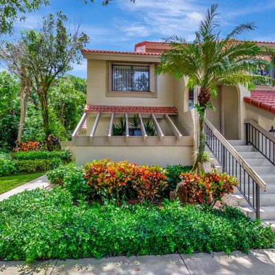 5750 Coach House Circle, Boca Raton, FL 33486