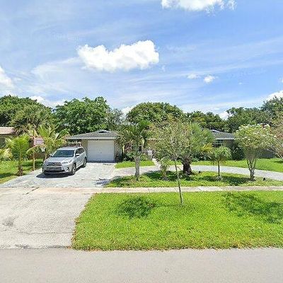 5781 Sw 13 Th St, Plantation, FL 33317