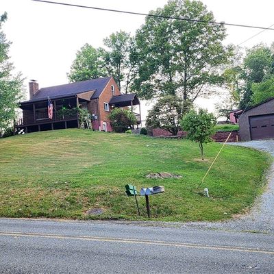 5792 Ella Hollow Rd, Elizabeth, PA 15037