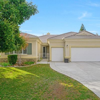 5800 Blazing Star Ln, Bakersfield, CA 93306