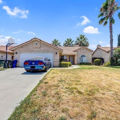 5917 Pine Canyon Dr, Bakersfield, CA 93313