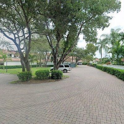 5930 Via Lugano #101, Naples, FL 34108