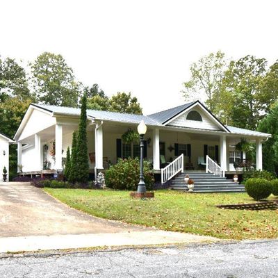 51 Lake Front Dr, Talladega, AL 35160