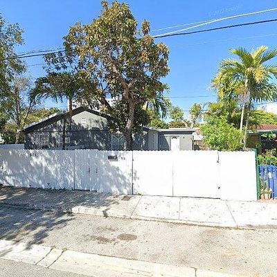 511 Nw 34 Th St, Miami, FL 33127