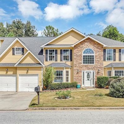 5115 Estonian Dr, Fairburn, GA 30213