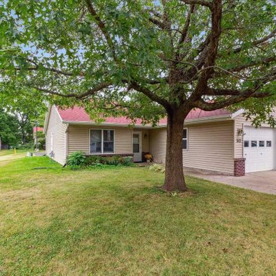 512 Golden Grove Dr, Evansville, WI 53536