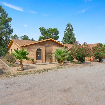 5129 N Valley Dr, Las Cruces, NM 88007