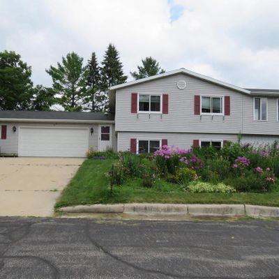 515 W Bowen St, Brandon, WI 53919