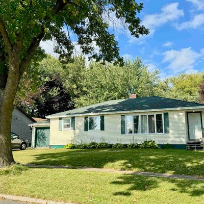 518 N Apple Ave, Marshfield, WI 54449