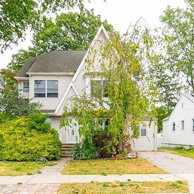 52 Summit Cir, Little Ferry, NJ 07643