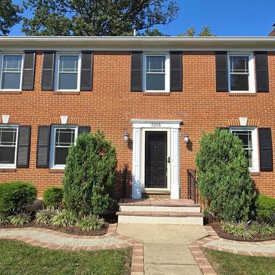 5206 Bradwood St, Springfield, VA 22151