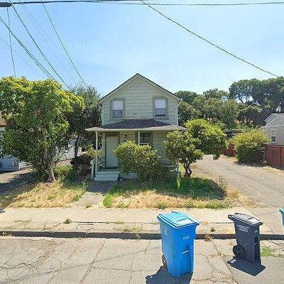 521 Baker St, Petaluma, CA 94952