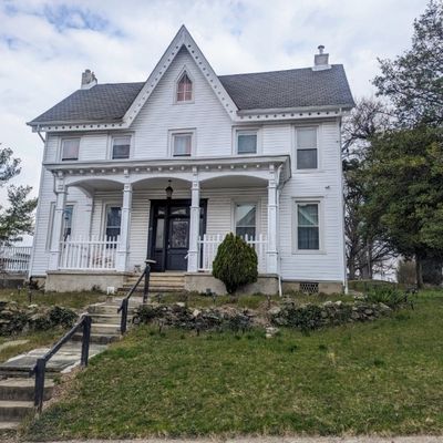 53 Chambers St, Phillipsburg, NJ 08865