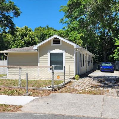 645 E Howry Ave, Deland, FL 32724