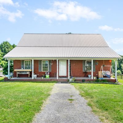 6472 Galen Rd, Lafayette, TN 37083