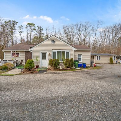 6778 Washington Ave, Egg Harbor Township, NJ 08234