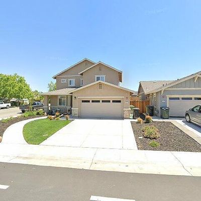 685 O St, Lincoln, CA 95648