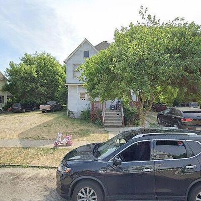 689 E 102 Nd St, Cleveland, OH 44108