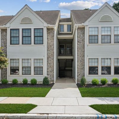 7 Summit Ct, Marlton, NJ 08053