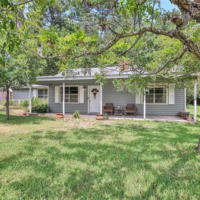 70 Magnolia Pl, Coldspring, TX 77331