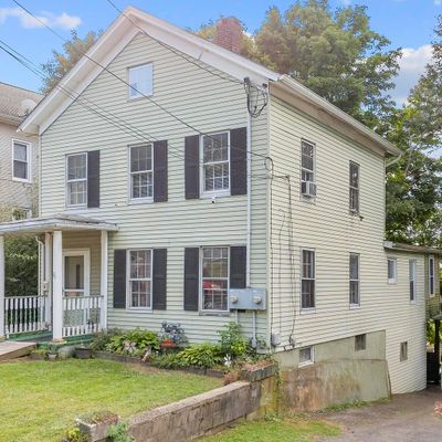 70 Maple St, Meriden, CT 06451