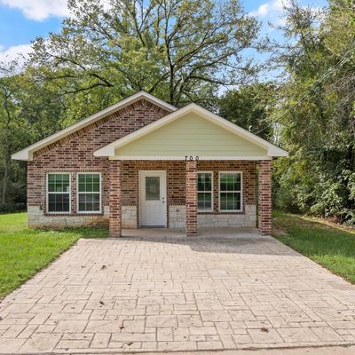 700 E 8 Th St, Mount Pleasant, TX 75455