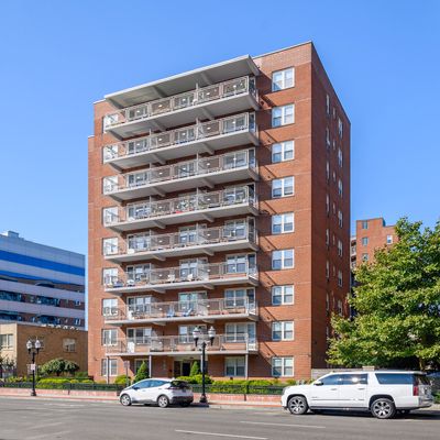 700 Summer Street #Apt 2 C, Stamford, CT 06901