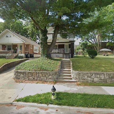 6025 E 14 Th St, Kansas City, MO 64126