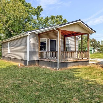 605 E Main St, Decherd, TN 37324