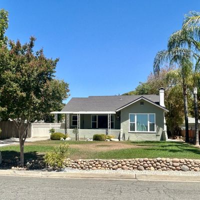 606 Walnut Ave, Bakersfield, CA 93305