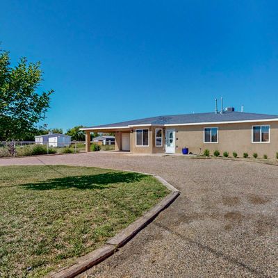 617 Amistad Rd Sw, Los Lunas, NM 87031