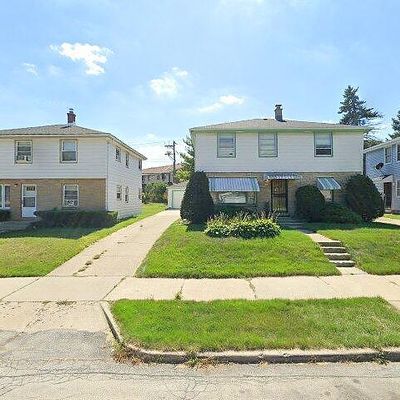 6215 A W Keefe Avenue Pkwy, Milwaukee, WI 53216