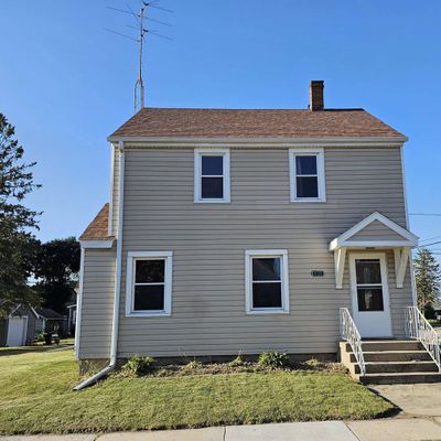 628 Roosevelt St, Waupun, WI 53963