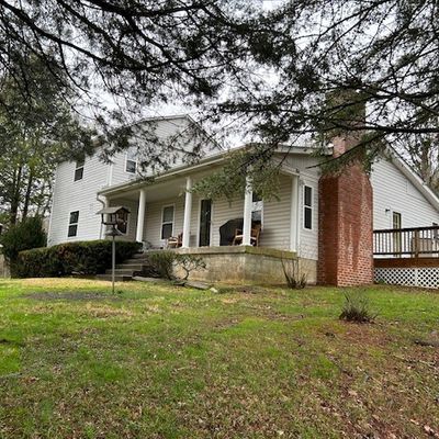 765 Red Tuttle Rd, Bethpage, TN 37022