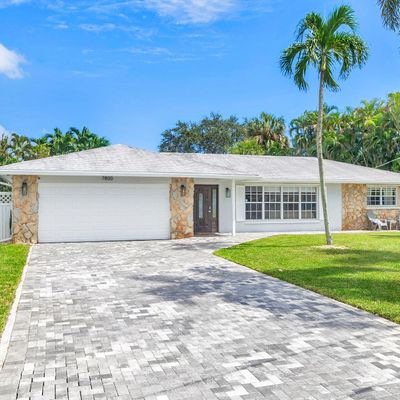 7800 W Lake Dr, West Palm Beach, FL 33406