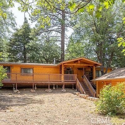 786 Eureka Dr, Big Bear Lake, CA 92315