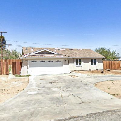 8013 Eucalyptus Ave, California City, CA 93505