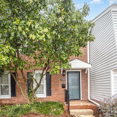 8017 Regent Park Ln, Charlotte, NC 28210